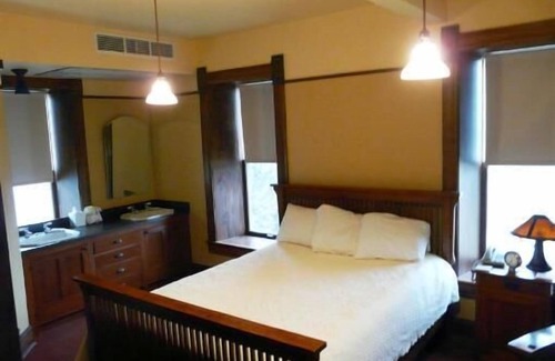 Wilson Hotel | Midland Railroad Hotel