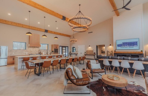 Alden House | Midnight Lodge at Torch Lake - Pool, Hot Tub, Pickleball, & Sunsets