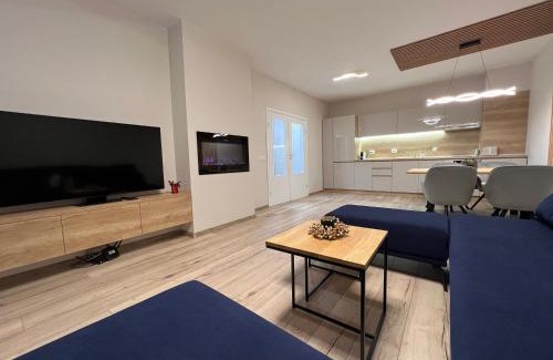 Shiligarnika Apartment | MidnightBlue Apartment