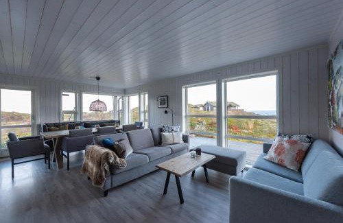 Vagan House | Midnightsun Aurora Golf Beach Horses