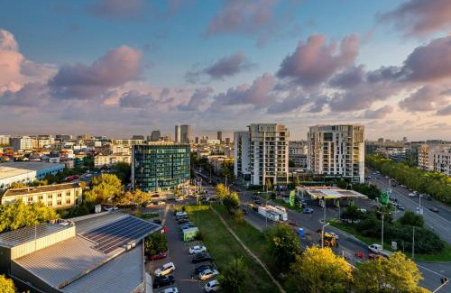 Aviatiei Apartment | Mido View Apartment with Parking and Self Check-in