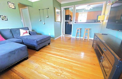 Ferndale House | Midterm Rental-BizTravelers-Families