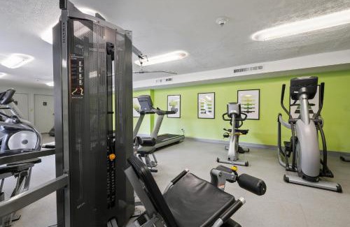 Parma Apartment | Midtown 3229i Cozy & Comfy I Free Parking