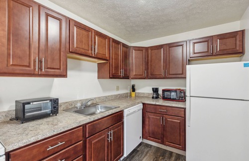 Parma Apartment | Midtown 3402I Cozy & Comfy I Free Parking