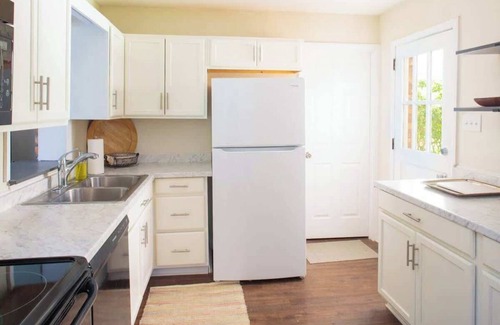 Savannah House | Midtown Cottage in Savannah