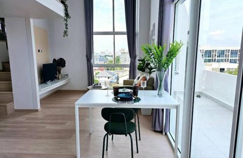 Chatuchak Apartment | Midtown Duplex Ratchayothin 272