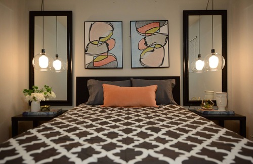 Neartown Apartment | Midtown Gem Sleeps 3-Hot Location!