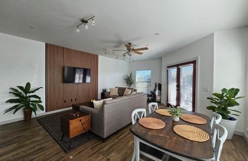 Midtown House | Midtown modern retreat!