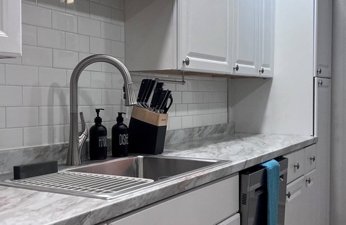 Spenard Apartment | Midtown Outdoorsy Apartment
