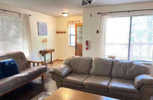 Ruidoso House | Midtown River Cabin