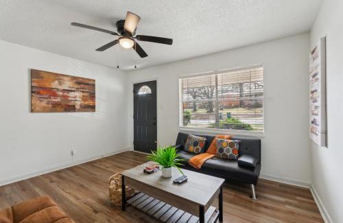 Little Rock House | Midtown Serenity 3