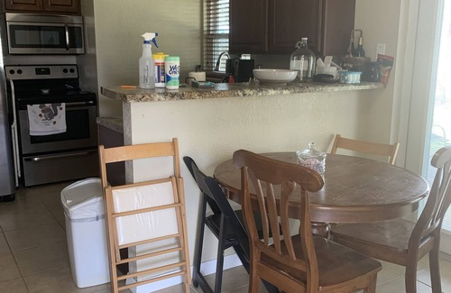 Polk City House | Midway between Disney and the Gulf beaches