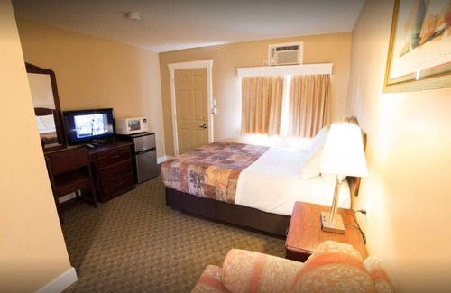 Brandon Hotel | Midway Motel