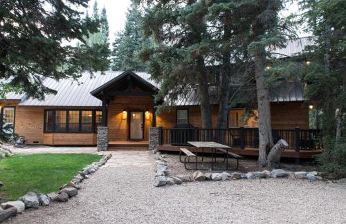 Midway House | Midway Mountain Cabin - Near Park City 6 bdrm/4ba