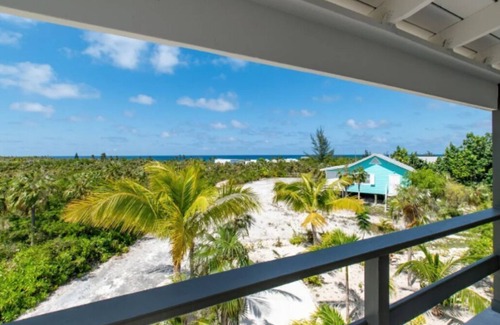 North Palmetto Point Condo | Migrate Beach Chalets #4, sleeps 7. N Palmetto Point. WiFi. AC. Pools. Paradise!