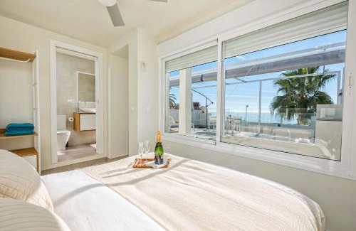 Malaga-Este Apartment | Miguel Beach Apartment in Malaga by Solaga Holiday Homes