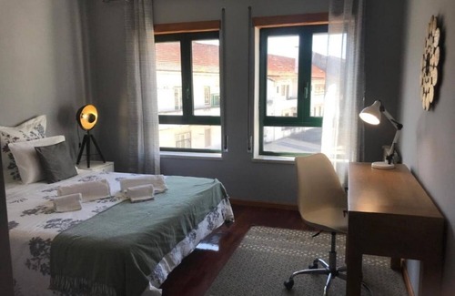 Coimbra Apartment | Miguel Torga Gold II