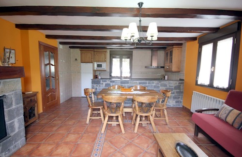 Saravillo Cottage | Miguelo apartments for 6 people