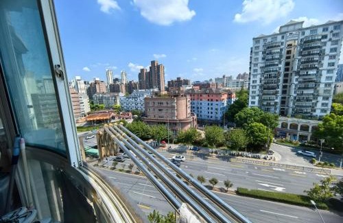 Yangpu House | Mike Room