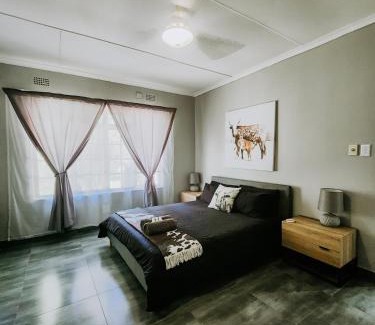 Mbazwana Apartment | Mike's Lodge Sodwana Bay