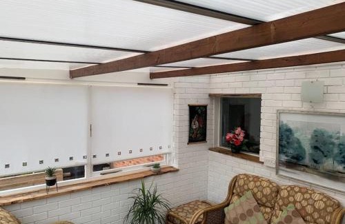 Menai Bridge House | Mikes at Menai - Stylish & Spacious 3 bed house in Menai Bridge.