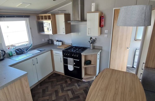 Rhyl Cabin | Mikey 3 bed balcony Rhyl
