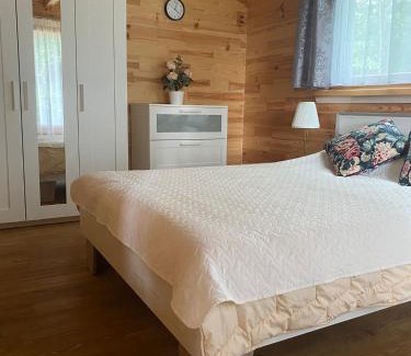 Tuja House | Mikmari