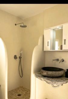 Amorgos Town Apartment | Mikro Kastro