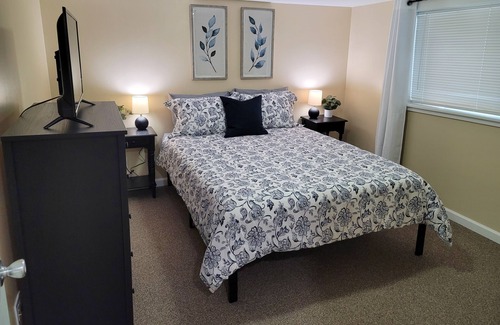 West Woodland House | MIL in Quiet Neighborhood: Close to Area Hospitals