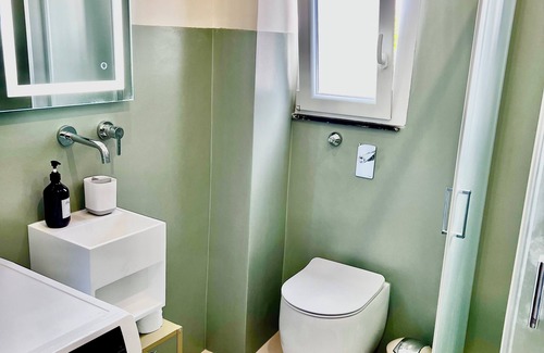 Cologno Monzese Apartment | Milan City Budget - 15 min to Milan