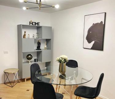Scala Apartment | Milan Duomo Suites