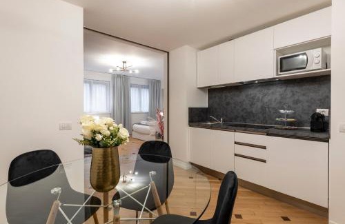 Scala Apartment | Milan Duomo Suites