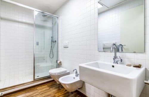 Calvairate Apartment | Milano 2pax Wifi- Via Nicastro