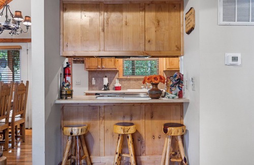 Branson West Cabin | Milby Hideaway w/On-site Amenities