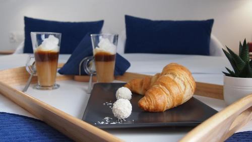 Matarnia Bed & Breakfast | Mile Gdansk Airport & Parking Długoterminowy