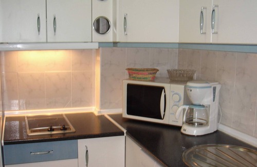 Parque Alcosa Apartment | Milenium Palace- garage included- Swimming pool- FIBES