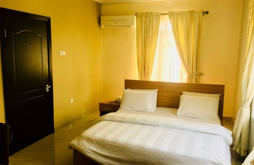 Ajah Hotel | Milestone Hotel Annex