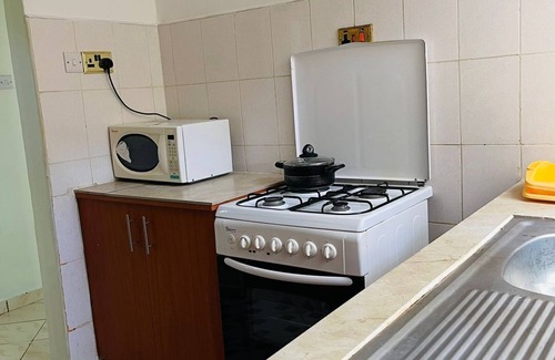 Hospital Apartment | Milimani Apartment F16 & J12