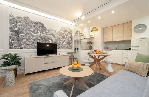 Lodz Apartment | Milionowa 8 | Bright Studio | Remote Work