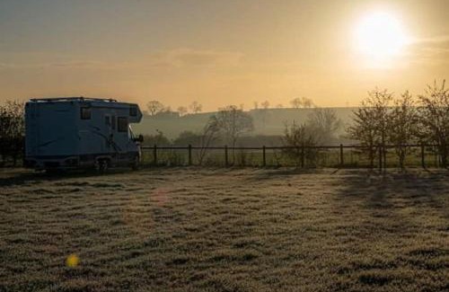 Haxey Other | Military Shepherd Hut