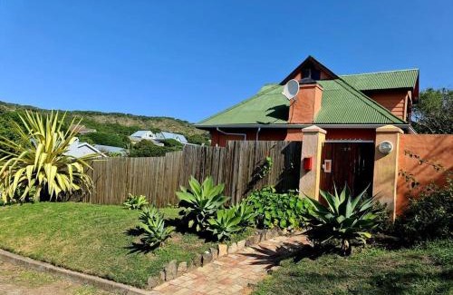 Kenton on Sea Apartment | Milky Way: Home with large garden, firepit & stars