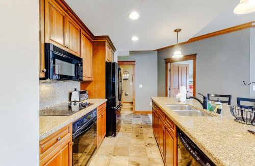 Copper Mountain Village Apartment | Mill Club 408