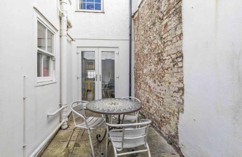 Kemptown House | Mill Cottage By My Getaways