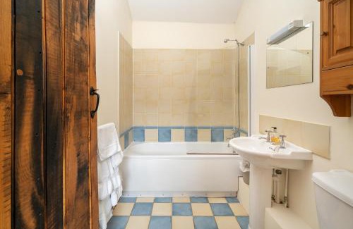 Chackmore Apartment | Mill Cottage