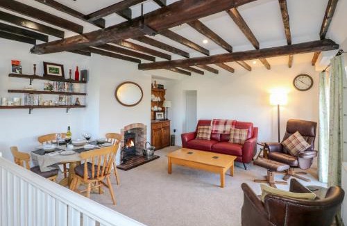 Sherwood Forest House | Mill Cottage