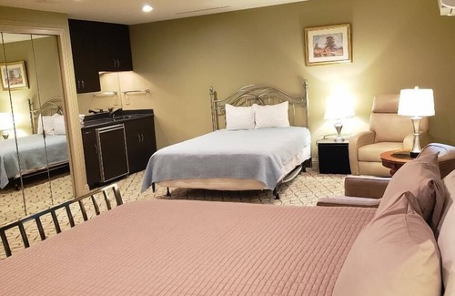 Winamac Bed & Breakfast | Mill Creek Gardens