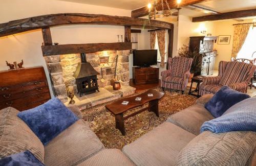 Hundall House | Mill Farm - The Farmhouse