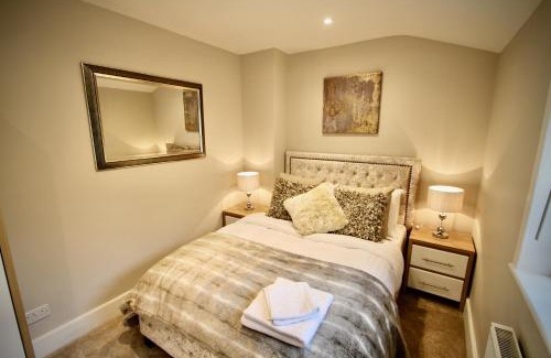 Newmarket House | Mill House Townhouse