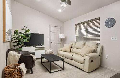 Mill Plain House | Mill Plain Retreat