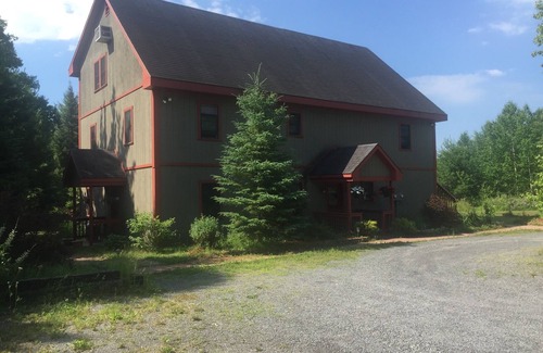 Lake Placid Apartment | Mill Pond-Short Walk to Main Street, Mirror Lake, Olympic Center. STR-200168